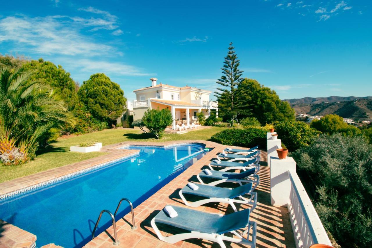 Gran Villa Con Vistas Al Mar Y Piscina Privada مالقة المظهر الخارجي الصورة