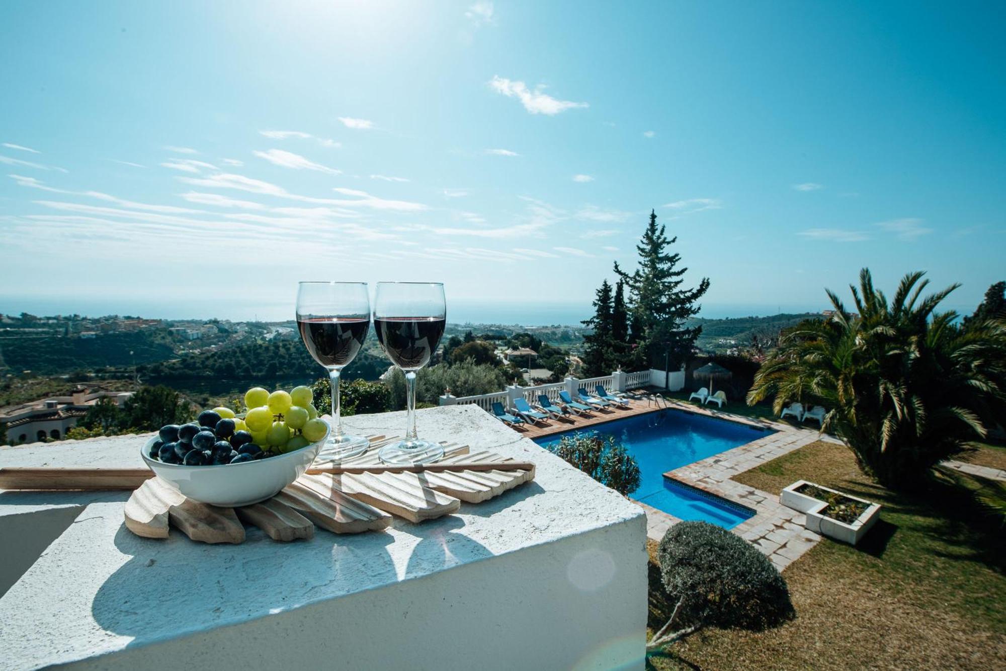 Gran Villa Con Vistas Al Mar Y Piscina Privada مالقة المظهر الخارجي الصورة